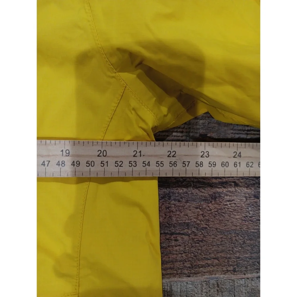 Men's The North Face HYVENT  Yellow Rain jacket Sz Small 2823